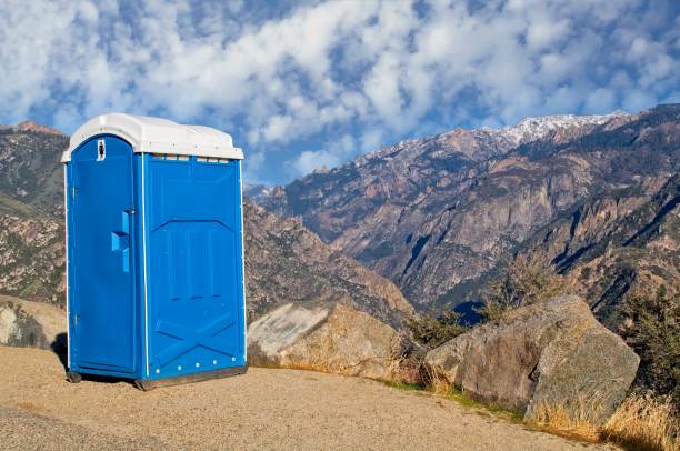 Best Portable restroom trailer rental  in Shelby, MT